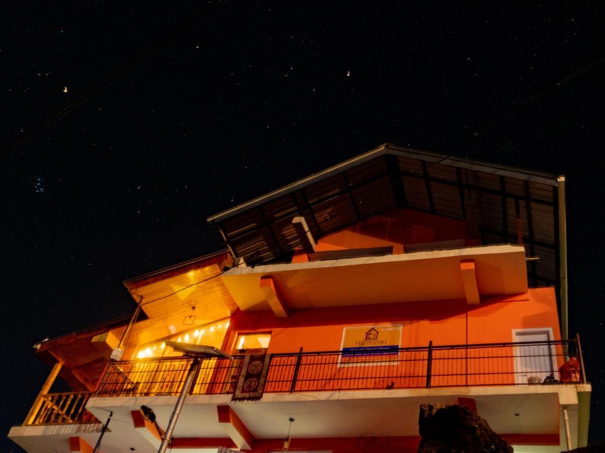 The Homstel Manali Hostel Exterior photo